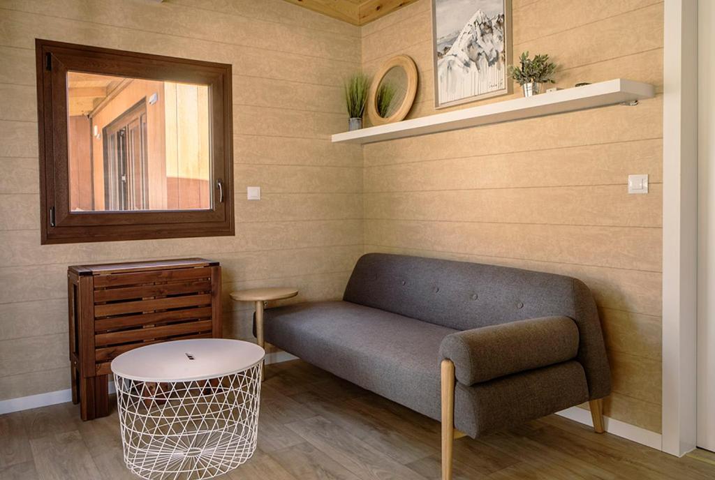 El Arrebol Comfort Camp Jaca Exterior foto