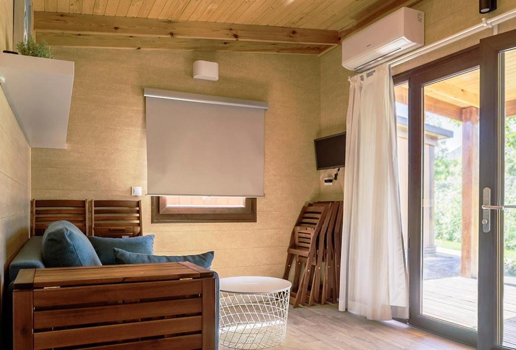 El Arrebol Comfort Camp Jaca Exterior foto