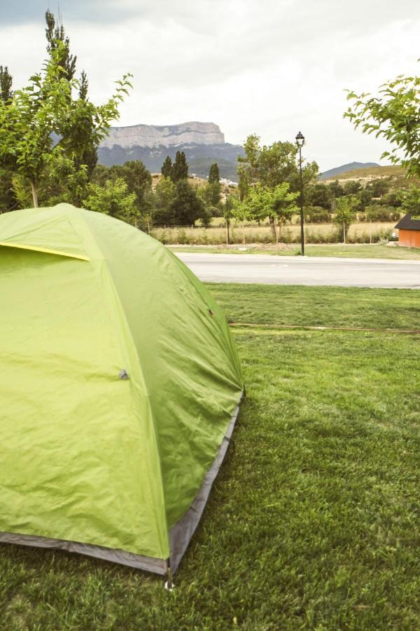 El Arrebol Comfort Camp Jaca Exterior foto